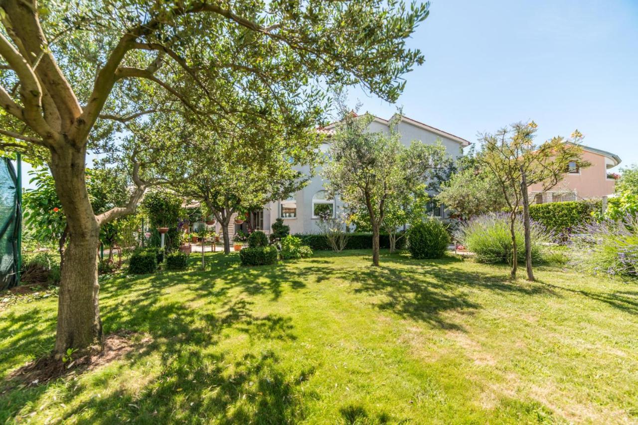 Apartments Durda Fazana Exterior photo
