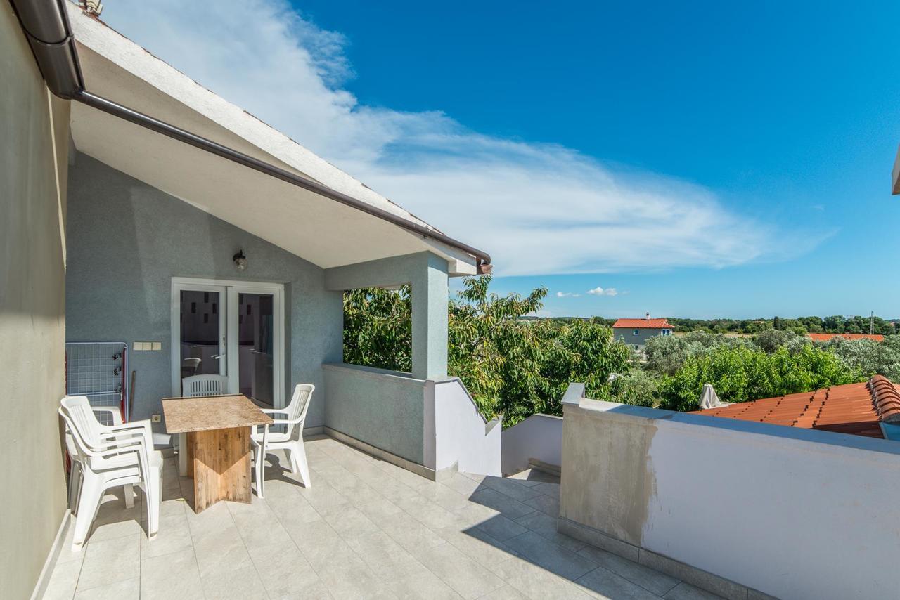 Apartments Durda Fazana Exterior photo