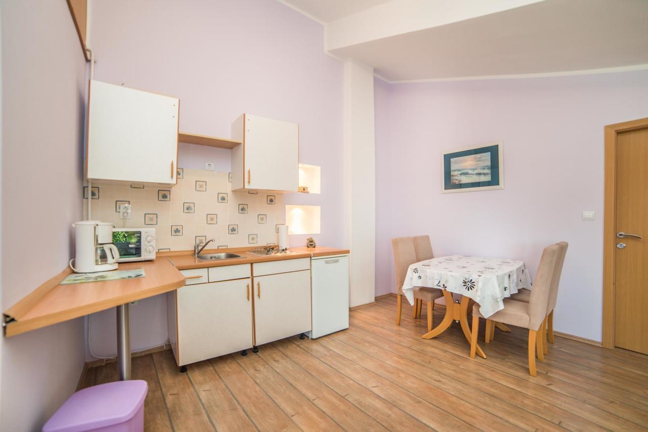 Apartments Durda Fazana Exterior photo